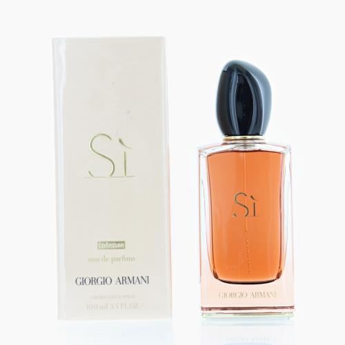 Armani Si was launched in 2013 as a sweet scent of cassis, rose and vanilla. In 2014, Armani introduces its enhanced version Armani Si Eau de Parfum Intense. The new version is designed for a strong and passionate woman who is brave and not afraid to take risks. Such woman is conceived as very charismatic, confident, independent and sophisticated. "Denser" and richer than the original, Si Intense is described as a modern chypre fragrance. It opens with accords of cassis and black currant heart extract. There are also fresh notes of mandarin and bergamot with a silky touch of freesia. The heart develops with essence of May rose and neroli absolute, with additional accords of davana and osmanthus. The base features patchouli, vanilla, ambroxan and woody notes.