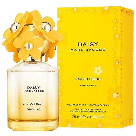 Fragrance Family: Fresh Scent Type: Fresh Floral Key Notes: Pear, Mimosa, Heliotrope Fragrance Description: Inspired by sunny days and the sparkling spirit of Daisy girls everywhere, Marc Jacobs brings a bright, sunny twist on the classic Daisy fragrances. Luscious pear blends with mimosa and heliotrope florals exuding an airy, fruity freshness. The #MJDaisy Marc Jacobs Sunshine limited editions transport daisy girls to a happy place where optimism overflows and the carefree spirit of daisy is celebrated.