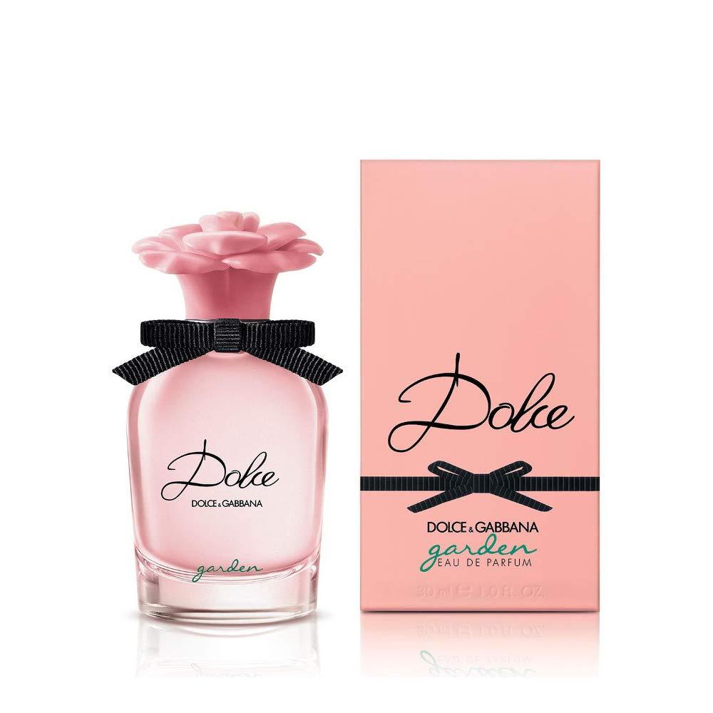 Scent Type: Warm Florals Key Notes: Frangipani Flower, Coconut Essence, Ylang-Ylang About: Dolce Garden Eau de Parfum is a delicious flower blossoming in a garden where simple pleasures and spontaneity set the beat for a joyful afternoon dance.