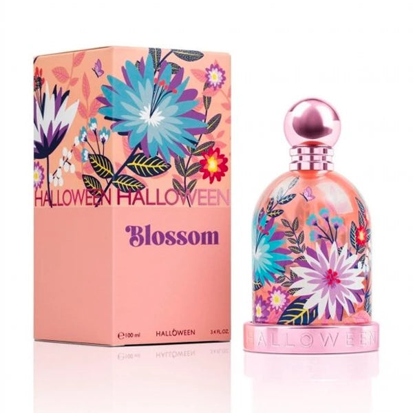 <p data-mce-fragment="1">Halloween Blossom By Halloween Is A Floral Fruity Fragrance For Women.This Is A New Fragrance. Halloween Blossom Was Launched In 2022.</p>
<p data-mce-fragment="1"><strong>Top Notes:</strong> Wild Strawberry, Green Mandarin And Pink Pepper<br><strong>Middle Notes:</strong> Blackberry Blossom, Orange Blossom And Egyptian Jasmine<br><strong>Base Notes:</strong> Cedar, Vanilla And Musk.</p>