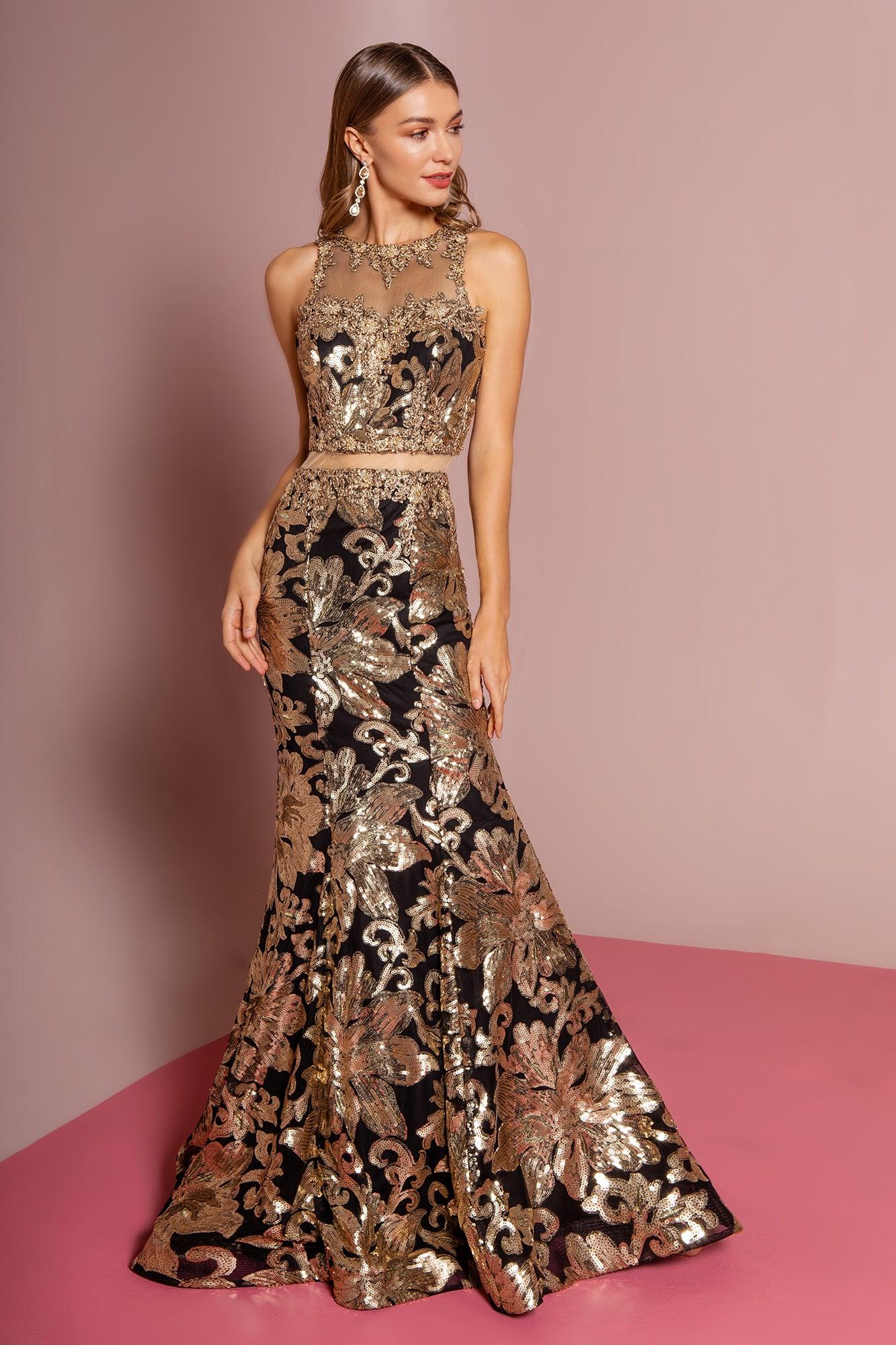 <p> </p> <p><span>This gorgeous long dress features a golden appliques embellished the whole outfit with the form-fitting silhouette will give you a seriously sexy curvy look. </span><span>This dress is perfect for any special occasion.</span></p> <p> </p> <p>Fabric : Rome Jersey</p> <p>Closure : Back Zipper</p> <p>Sleeve Style : Sleeveless</p> <p>Color : Black</p> <p>Sizes : XS, S, M, L, XL, 2XL, 3XL</p> <p>Fully Lined</p> <p>Occasion : Formal, Prom, Homecoming, Special Occasion</p> 