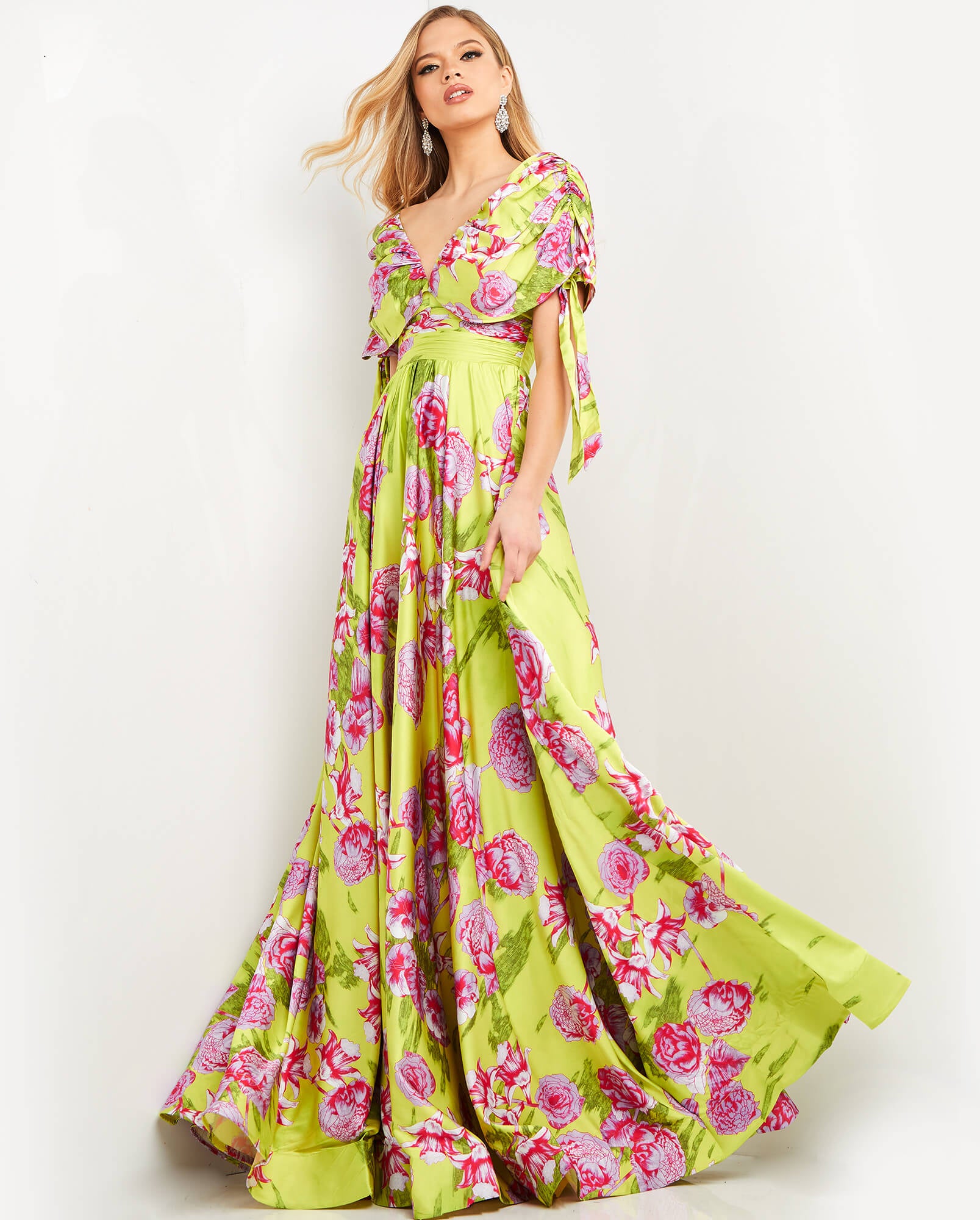 <li>
<strong>Collection:</strong> Evening Dress, Print Dress, Black Tie, Wedding Guest</li><li>
<strong>Fabric:</strong> Satin, Print</li><li>
<strong>Style: </strong>A-Line, Empire Waist</li><li>
<strong>Details:</strong> Flower</li><li>
<strong>Length:</strong> Long Dress</li><li>
<strong>Back Style: </strong>Zipper</li><li>
<strong>Necklines: </strong>V-Neck</li><li>
<strong>Sleeve Type:</strong> Short Sleeve</li><li>
<strong>Color:</strong> Multi</li>