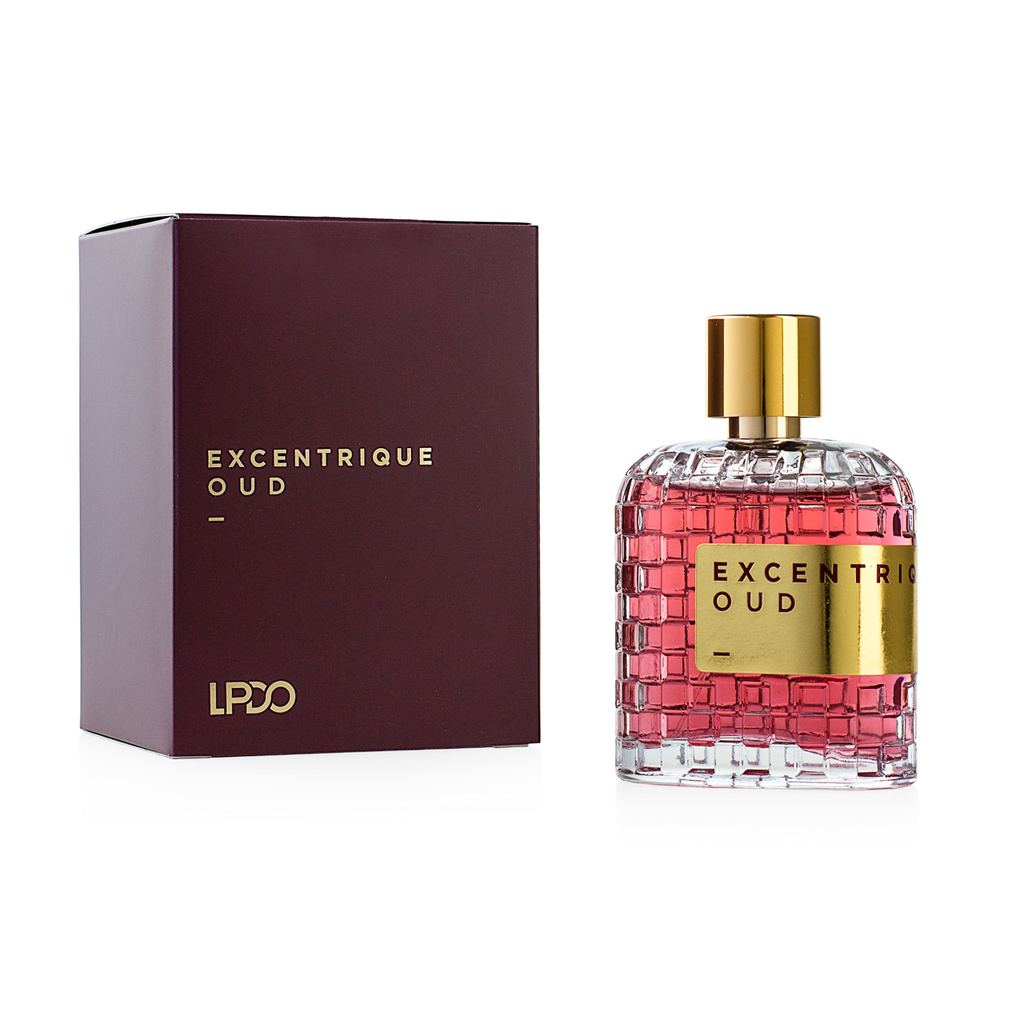 <span data-mce-fragment="1">Excentrique Oud, an eccentric, mysterious female composition with oriental flavors. To continue in a delicious oriental note with the real protagonist of the fragrance: Agar Wood. The notes of Ambroxan in fact have a beautiful peculiarity: they are able to adapt to the smell of the person wearing them.</span>