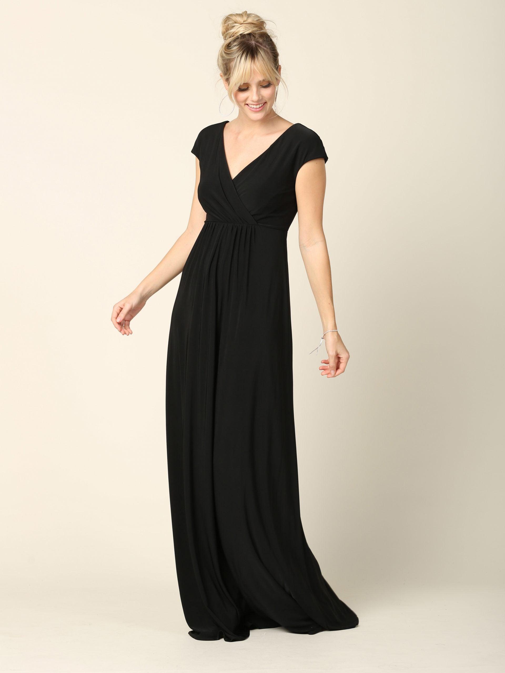 <p>The Mother of the Bride V Neck Long Formal Dress Sale is designed to draw attention and radiate elegance on your special day.</p>
<p>The neckline has a V-neck and draped at the high - empire waist, while the short cap sleeves cover the shoulders. The flowing floor-length skirt lengthens the height and accentuates the figure in all the right places. Back zipper provides comfortable fit and comfort.  </p>
<p>All Sale Items are Final Sale<br><br>Fabric : ITY<br><br>Zipper Back<br><br>Length : Full Length<br><br>Sleeve Style : Cap Sleeve<br><br>Color : Mauve<br><br>Size : 2XL<br><br>Fully Lined<br><br>Occasion : Formal, Evening Party, Mother of the Bride, Church, Wedding Guest</p>