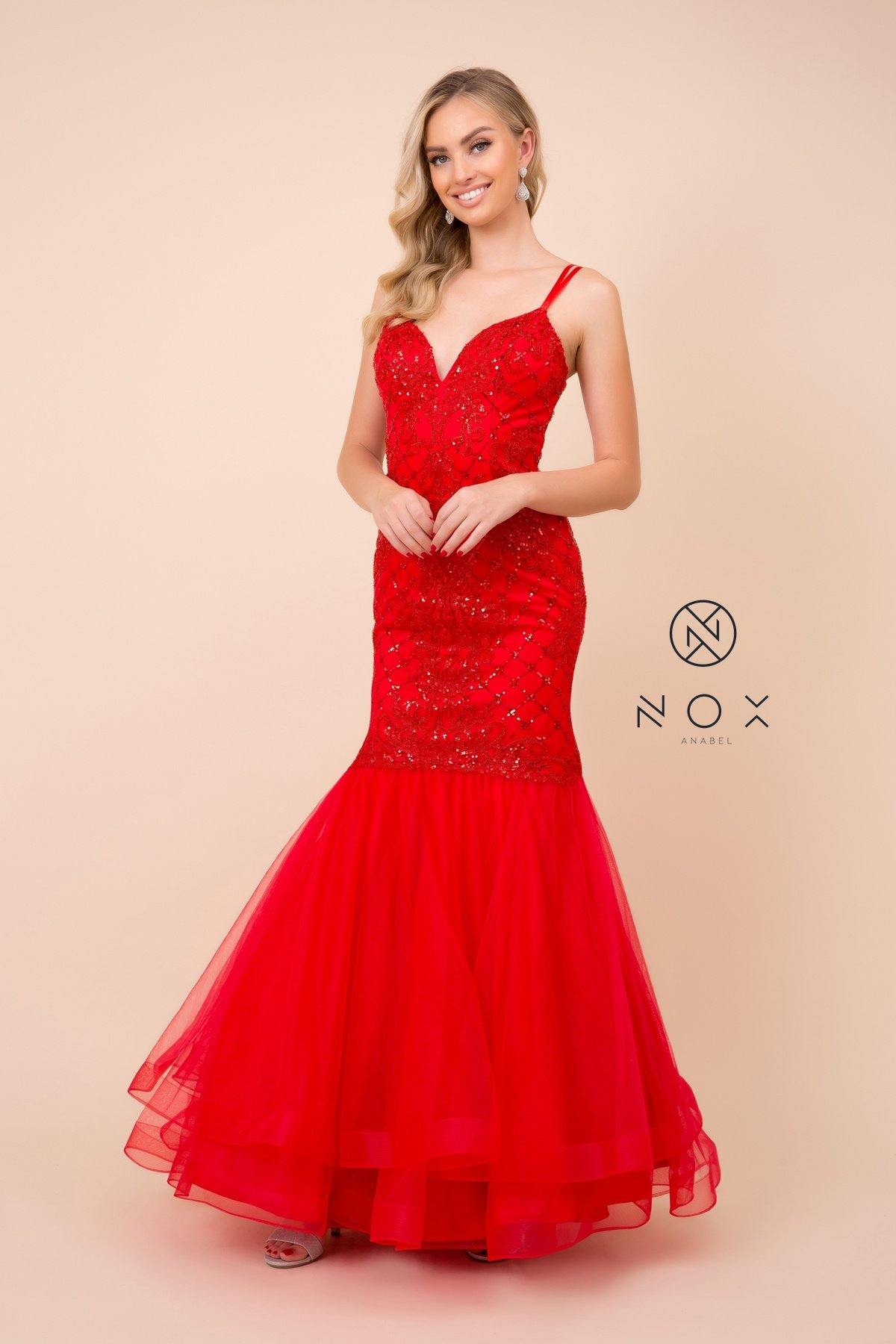 <p> </p> <p>This sexy gorgeous long dress features a s<span>leeveless V-neckline secured with spaghetti straps. Open corset back with crisscross ties. Floor length layered tulle trumpet skirt with horsehair hemline. This dress is perfect for any special occasion.</span></p> <p> </p> <p>Closure : Back Zipper</p> <p>Length : Floor Length</p> <p>Sleeve Style : Sleeveless</p> <p>Colors : Navy, Red</p> <p>Sizes : 4, 6, 8, 10, 12, 14</p> <p>Fully Line</p> <p>Soft Cup Inserts</p> <p>Occasion : Formal, Prom, Homecoming, Evening Party</p> 