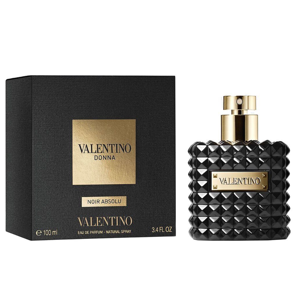 Valentino Donna Noir Absolu translates a vivid femininity, narcotic and voluptuous. This leathery gourmand oriental fragrance is a collision between the spice of black pepper and a lascivious rose. The decadence of plum liquor meets sensuous leather and sandalwood, and the effect is utterly addictive. The Valentino Noir Absolu fragrances are presented in ebony studded glass bottles with gold accents, signifiers of defiant grace.